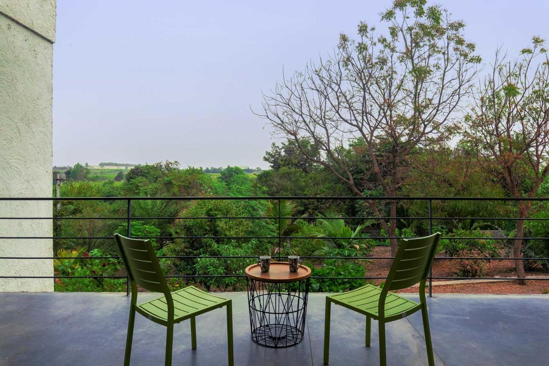 Open House By Stayvista - Nestled In Nature, Featuring A Swimming Pool & Expansive Lawn For A Serene Retreat Shikrapur Экстерьер фото